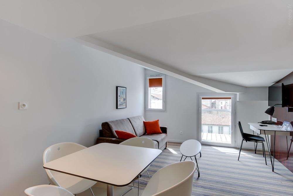 טולוז Privilege Appart Hotel Saint Exupery מראה חיצוני תמונה